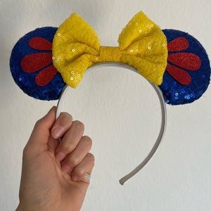Snow White Ears Used in Very Good Condition
